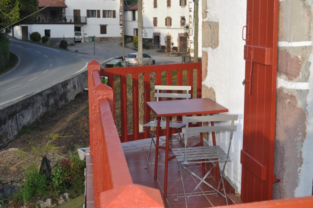 Hostal Auzoa Bera  Zimmer foto